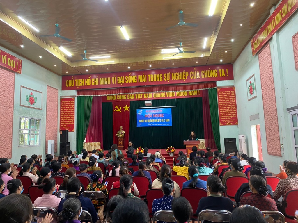 Hội Phụ nữ xã Hùng Sơn tổ chức Hội nghị ra mắt mô hình điểm :Chi hội phụ nữ 5 có, 3 sạch"
